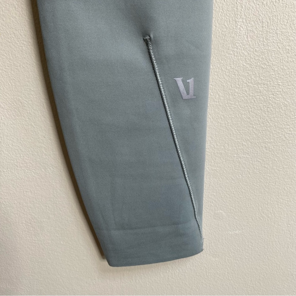 Vuori Fern Evolve Leggings Size XS - Picture 10 of 11